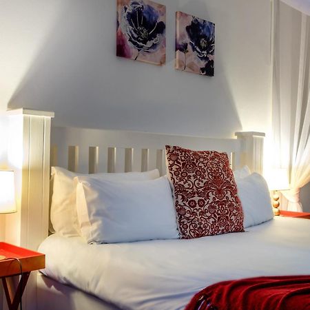 Sommerschield Guest House Мапуто Екстериор снимка
