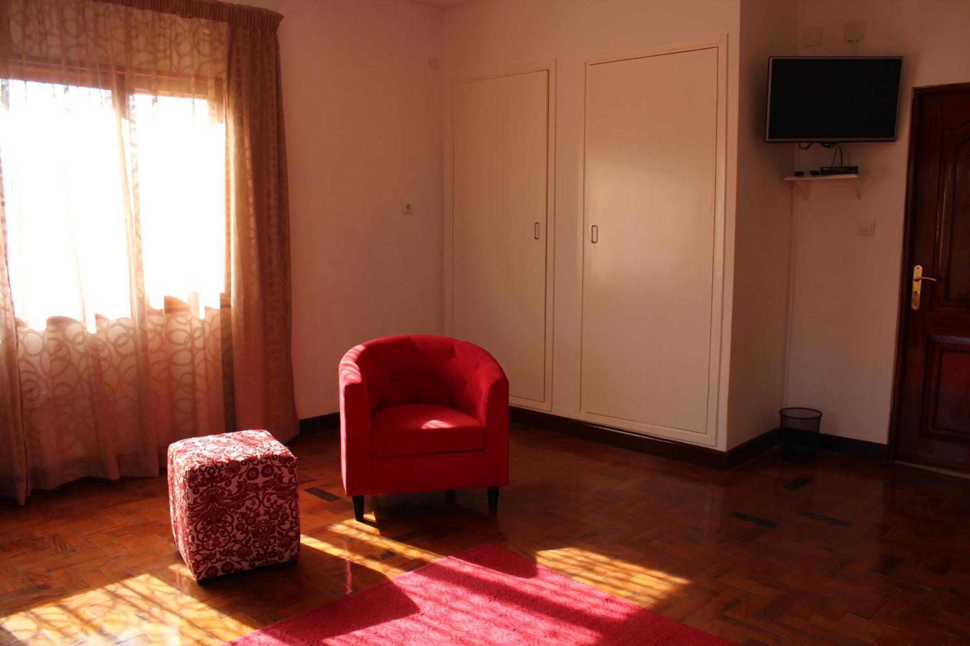 Sommerschield Guest House Мапуто Екстериор снимка