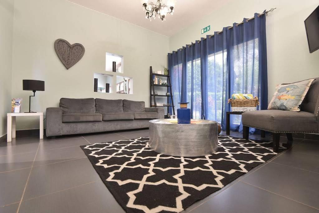 Sommerschield Guest House Мапуто Екстериор снимка